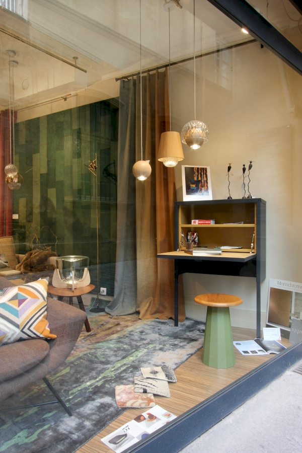 vitrine-showroom-decoration-aix-09